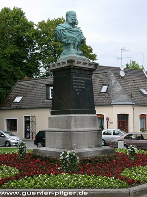 Kriegerdenkmal Stiftsplatz Rellinghausen