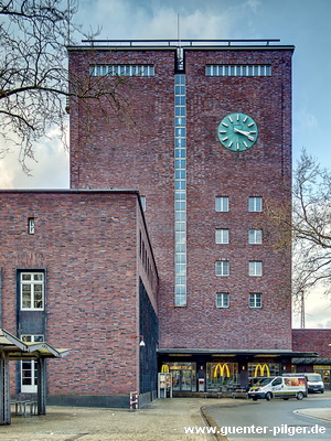 Wasserturm Oberhausen Hauptbahnhof